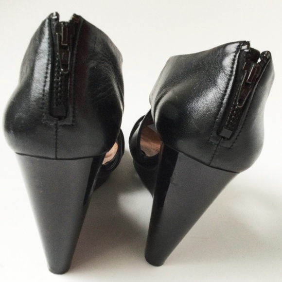 Robert Clergerie wedge sandals size 8.5B - Picture 5 of 6